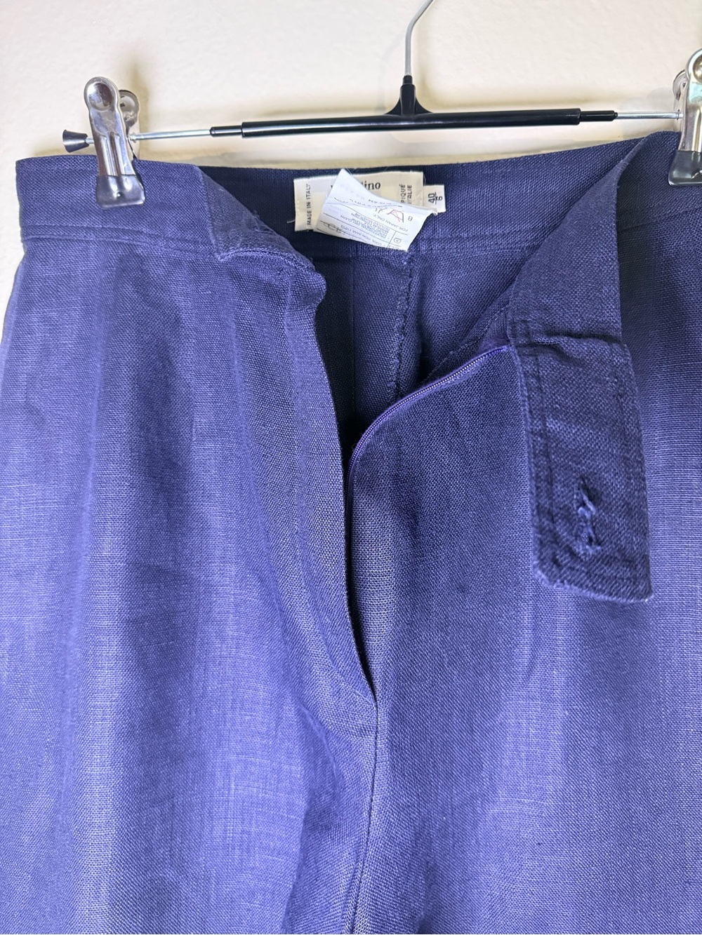 Valentino Navy Blue Linen-Blend Bermuda Shorts - Picture 7 of 8